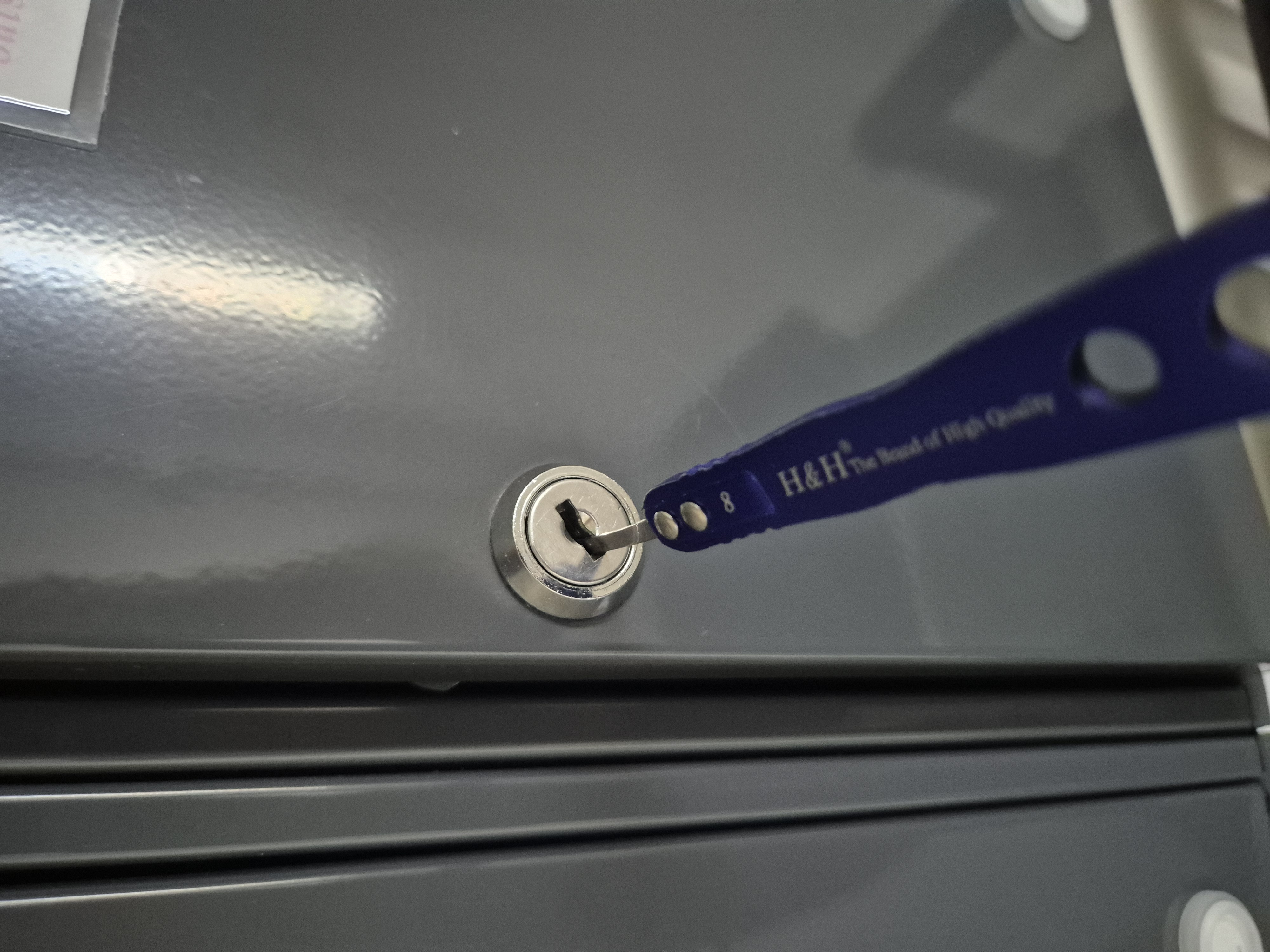 Lock pick open for customer in Beeston